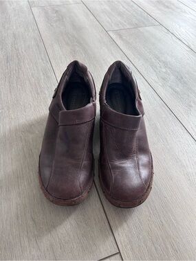 Merrell Luxe Slip-On Clogs Comfort Shoes Brown Leather Supportive Everyday